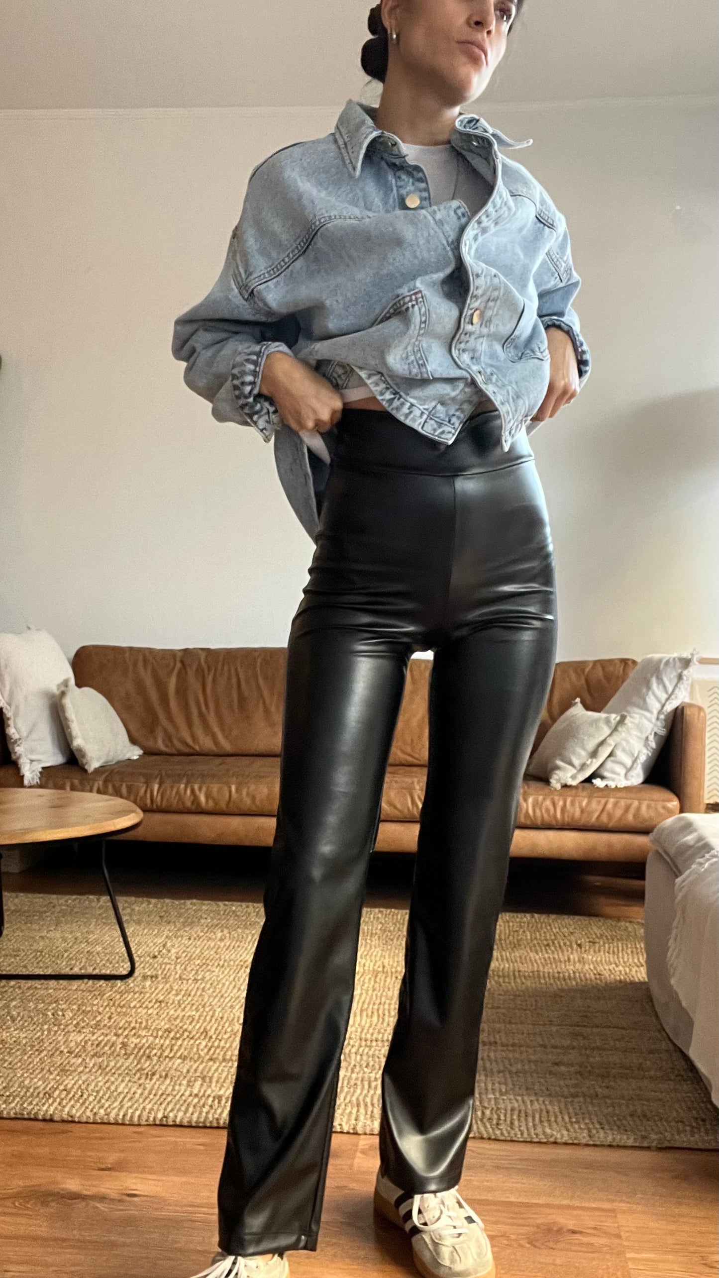 Patas cuerina negras