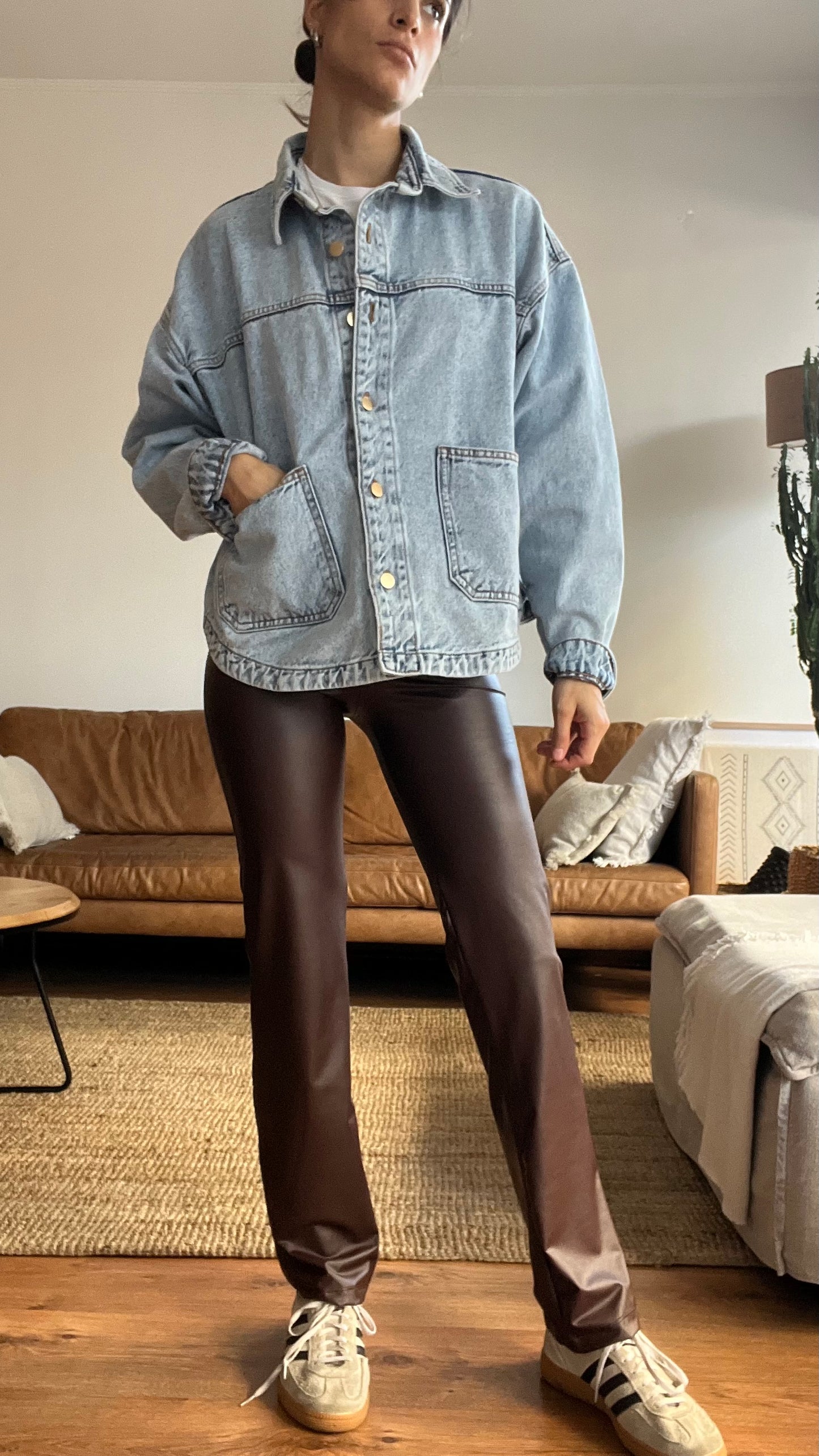 Patas cuerina café